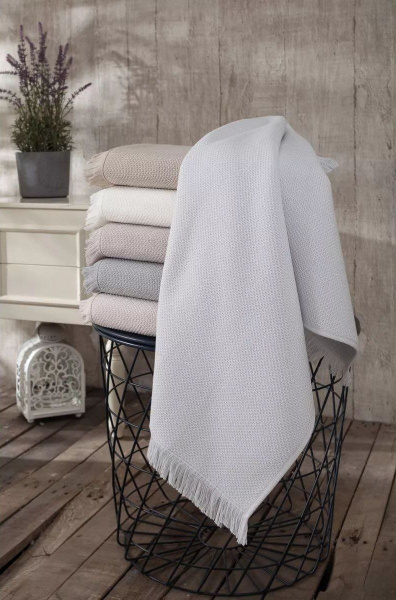 Полотенце Pupilla махра жаккард с бахромой 70х140 Bernini, 63331 Серый