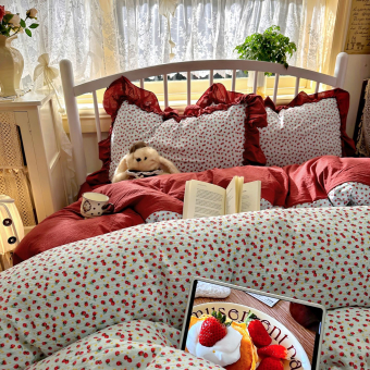 Комплект белья Soft Relief креп-жатка 1,5-сп (нав. 50х70 2шт.) KSR-15-02 Клубника