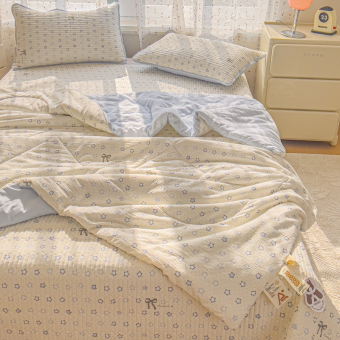 Постельное белье Gardenia Евро с одеялом и простыней-покрывалом (нав. 50х70-2), KG-E4-07 Звезды