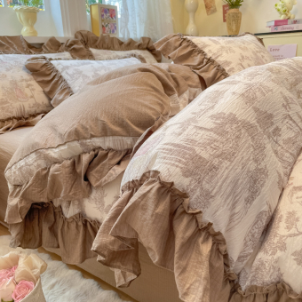 Комплект белья Soft Relief креп-жатка Евро пр/рез 180х200х25 (нав. 50х70 2шт.) KSR-ER-08 Бежевый лес